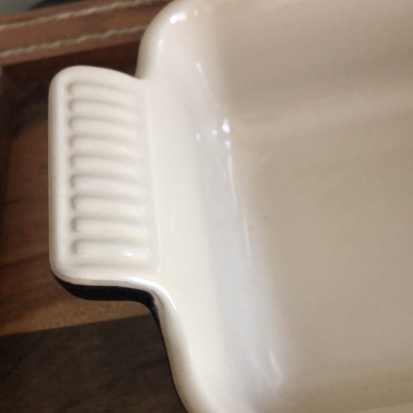 Le Creuset Rectangular Baking Dish- Black Onyx only - Picture 3 of 11